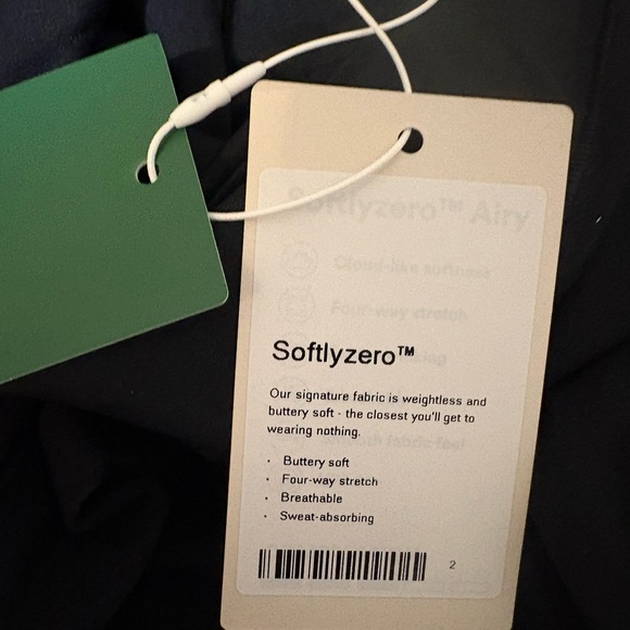 NWT Halara Softlyzero™ Crossover Pocket Plain Leggings-UPF50+ Medium - Picture 7 of 7